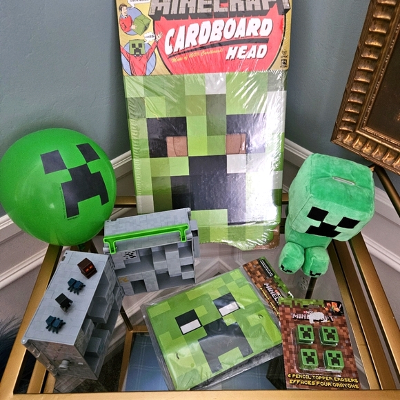 Minecraft Creeper Bundle - Picture 1 of 6